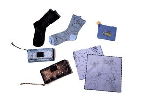 ポール ジョー シスターから 宇宙を旅するネコを描いたバッグや財布など新シリーズ ファッションプレス