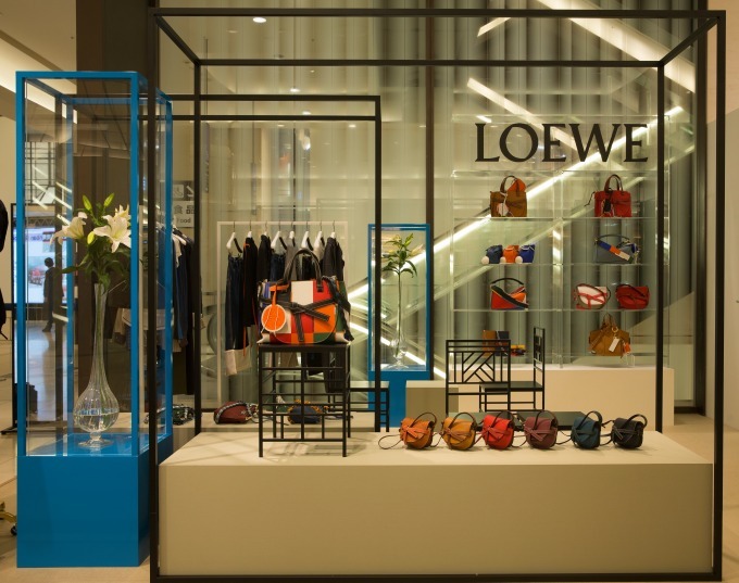 ロエベ(LOEWE) ゲート｜写真17