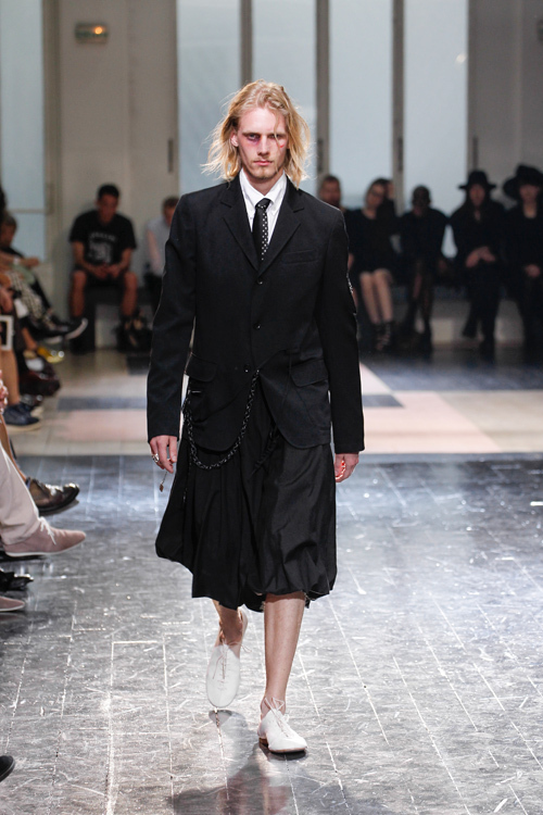 ヨウジヤマモト(Yohji Yamamoto) 2013年春夏メンズコレクション