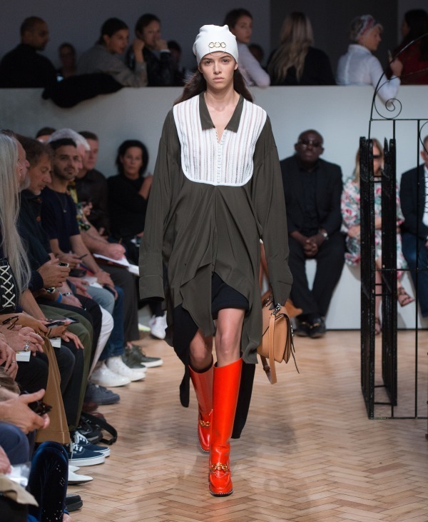 ジェイ ダブリュー アンダーソン(JW Anderson) 2019年春夏ウィメンズコレクション  - 写真9