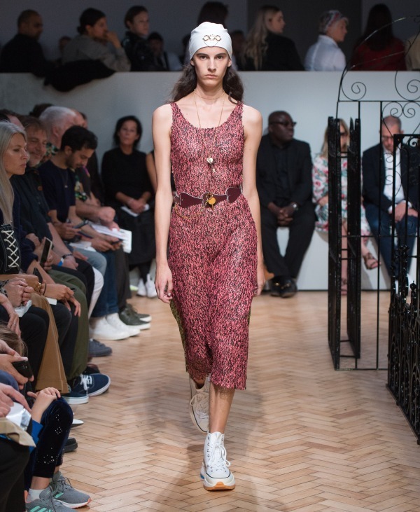 JW アンダーソン(JW Anderson) 2019年春夏ウィメンズコレクション  - 写真39