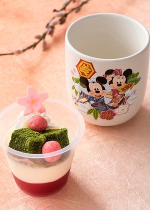 東京ディズニーリゾートの お正月 着物姿のミッキーマウスによる新年グリーティングや限定グッズ ファッションプレス