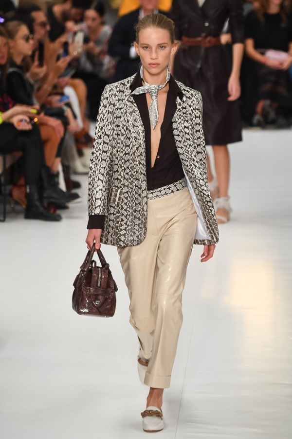 トッズ(TOD'S) 2019年春夏ウィメンズコレクション シルエット - 写真2