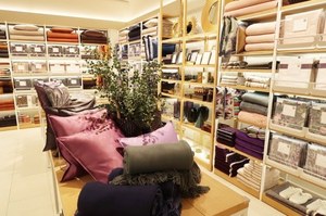 Zara Home ららぽーと名古屋みなとアクルス店 オープン 国内初のフォトスペースも ファッションプレス