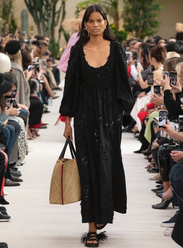 ヴァレンティノ(VALENTINO) 2019年春夏ウィメンズコレクション シルエット - 写真31