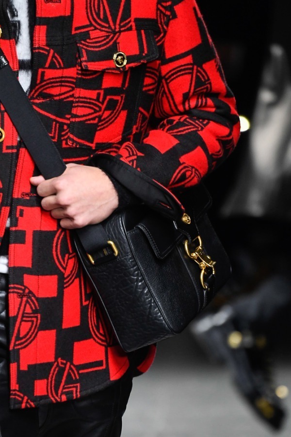 ヴェルサーチェ(VERSACE) 2019-20年秋冬メンズコレクション  - 写真5