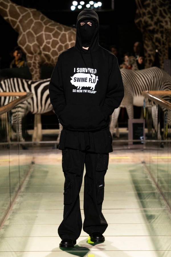 ヴェトモン(VETEMENTS) 2019-20年秋冬メンズコレクション  - 写真30