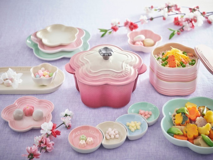 ル・クルーゼ ココットFlower Collection/sugar pink - 調理器具