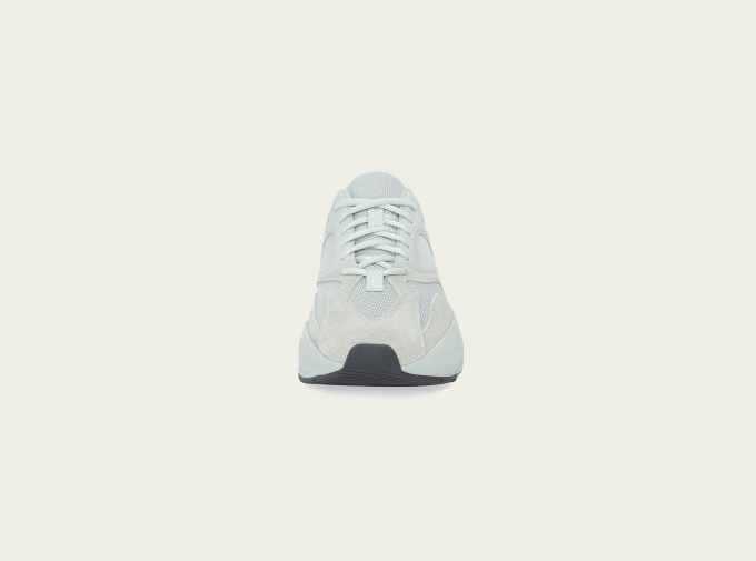 アディダス(adidas) YEEZY BOOST 700｜写真4