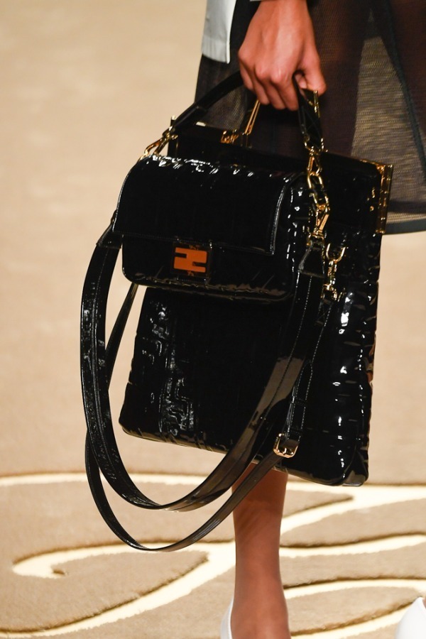 フェンディ(FENDI) 2019-20年秋冬ウィメンズコレクション  - 写真40