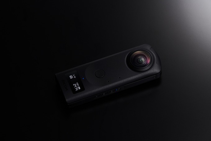 「リコー・シータ Z1」360°の4K動画＆静止画を撮れるカメラ、場所を選ばず高品質な記録が可能に｜写真14