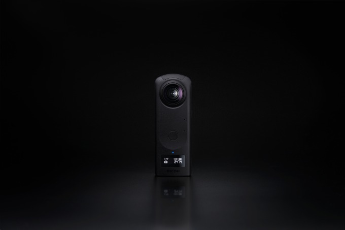 「リコー・シータ Z1」360°の4K動画＆静止画を撮れるカメラ、場所を選ばず高品質な記録が可能に｜写真10