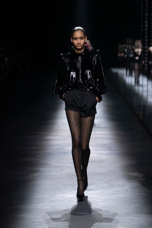 サンローラン(Saint Laurent) 2019-20年秋冬ウィメンズコレクション  - 写真40