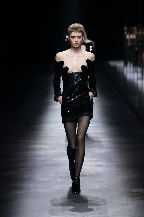 サンローラン(Saint Laurent) 2019-20年秋冬ウィメンズコレクション  - 写真42