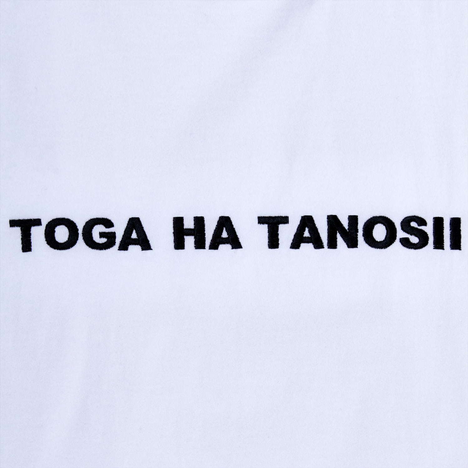 トーガと大阪発2ブランドがコラボ“TOGA HA TANOSII”刺繍Tシャツなど｜写真7