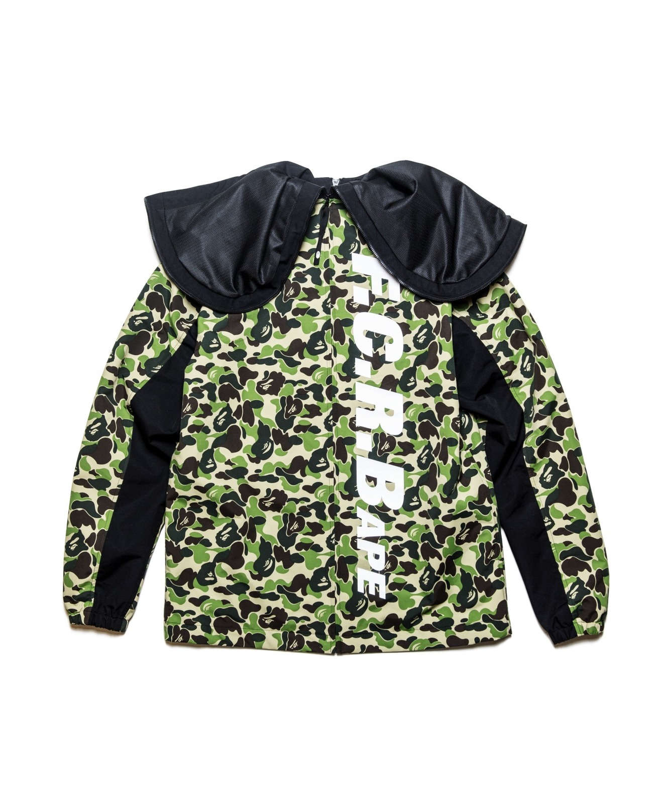 ソフ×ア ベイシング エイプ初コラボ「F.C.R.BAPE」"ベイプカモ"のフットボールウェア｜写真23