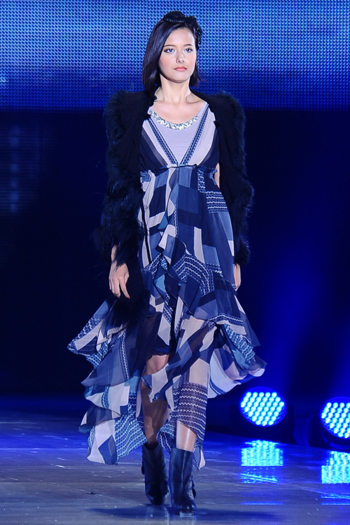 東京ランウェイ 2012A/W 2ndステージ - EMODAなどの人気ブランド、ベッキーや小島よしおも出演｜写真10