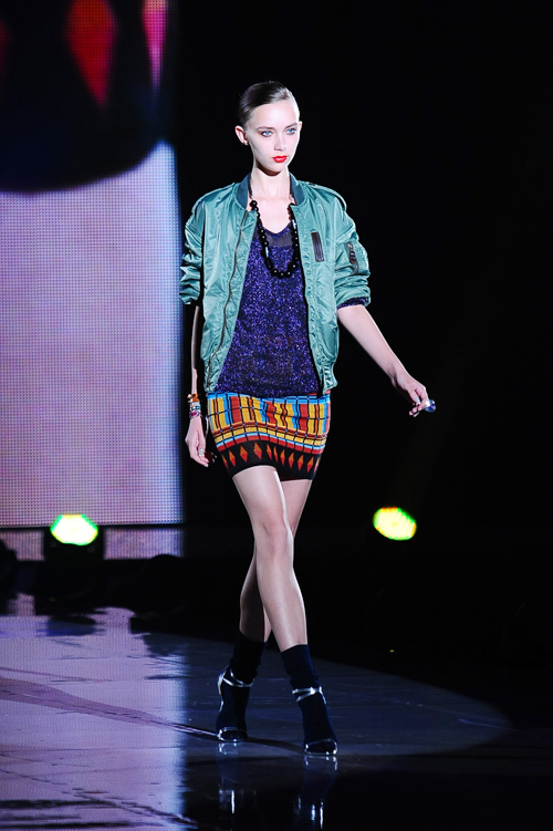 東京ランウェイ 2012A/W 2ndステージ - EMODAなどの人気ブランド、ベッキーや小島よしおも出演｜写真113