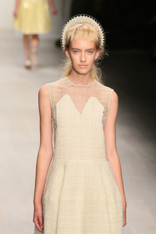 シモーネ ロシャ(SIMONE ROCHA) 2013年春夏ウィメンズコレクション  - 写真18