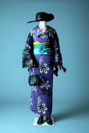 展覧会 アンティーク着物万華鏡 竹久夢二 弥生美術館で 戦前の文学から着物コーディネートを学ぶ ファッションプレス