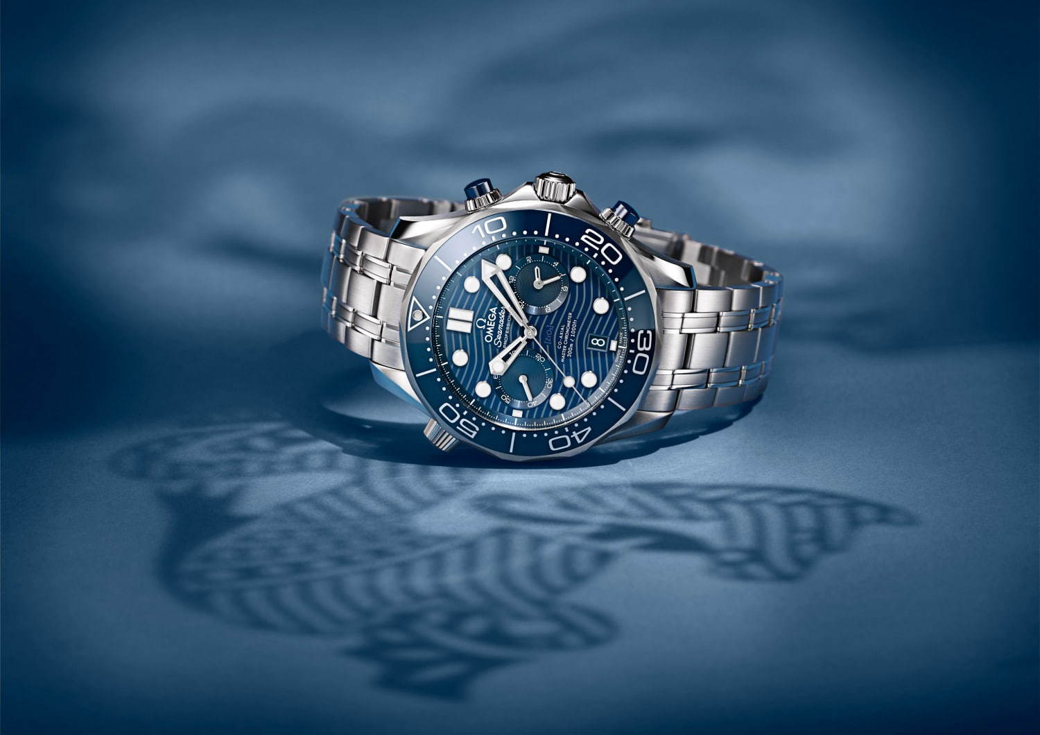 オメガ人気メンズ腕時計「シーマスター ダイバー300M」から新クロノ