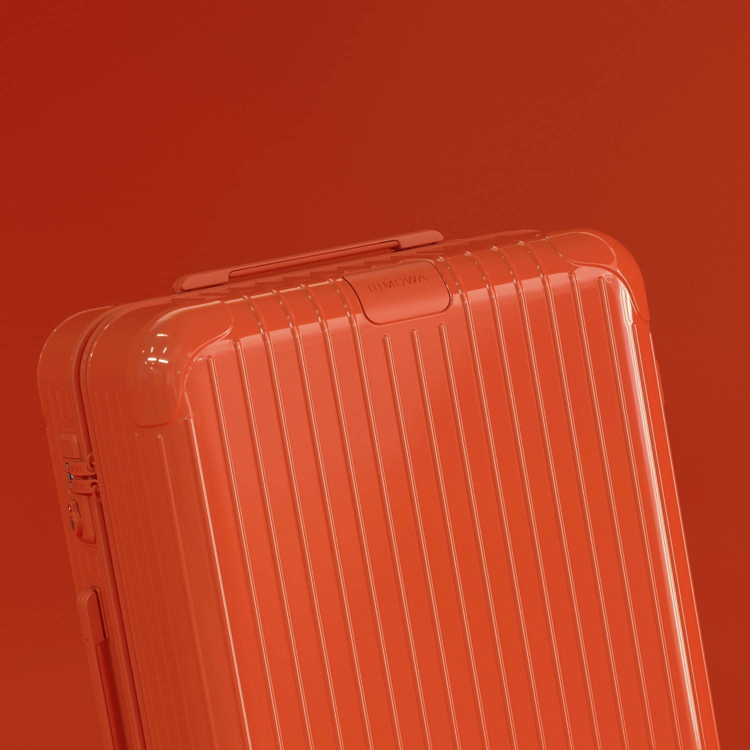 リモワ新色スーツケース“空から見た美しい場所”から着想の爽やかな4色｜写真20