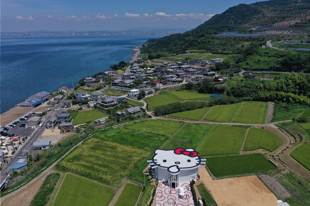 ハローキティのショーと食事が楽しめるシアターレストランが兵庫・淡路島に、オリジナルグッズも｜写真5