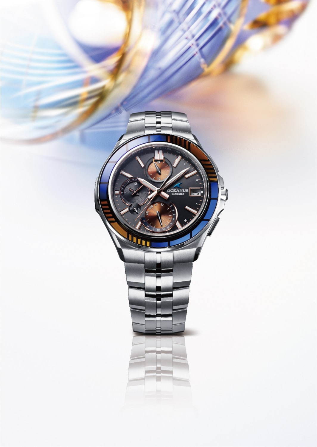 カシオのメンズ腕時計 オシアナス 新作 青 琥珀の江戸切子をベゼルに ファッションプレス