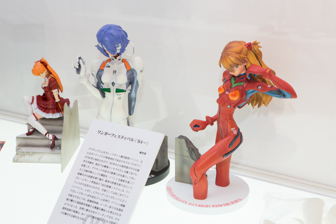 エヴァンゲリオン関連作品2000点を集めた展覧会「EVANGELION100.0」東北へ初上陸｜写真2