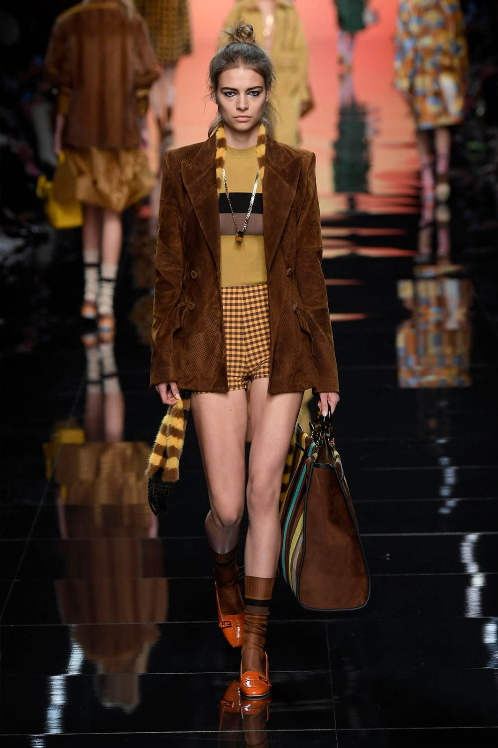 フェンディ(FENDI) 2020年春夏ウィメンズコレクション  - 写真12