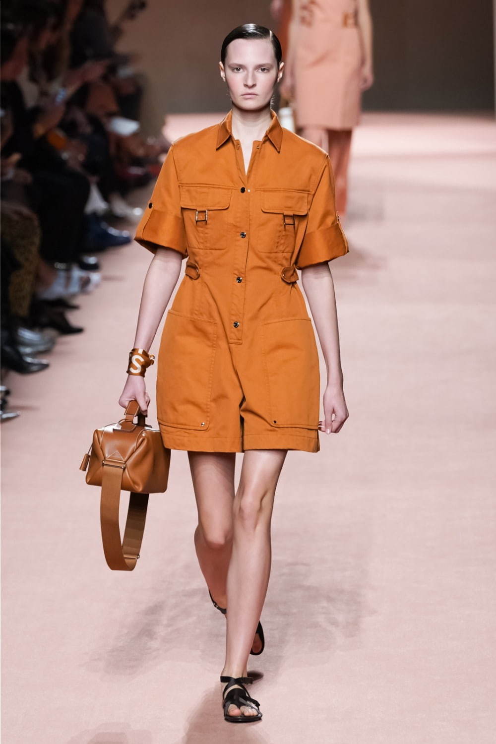 エルメス(HERMÈS) 2020年春夏ウィメンズコレクション - ファッションプレス