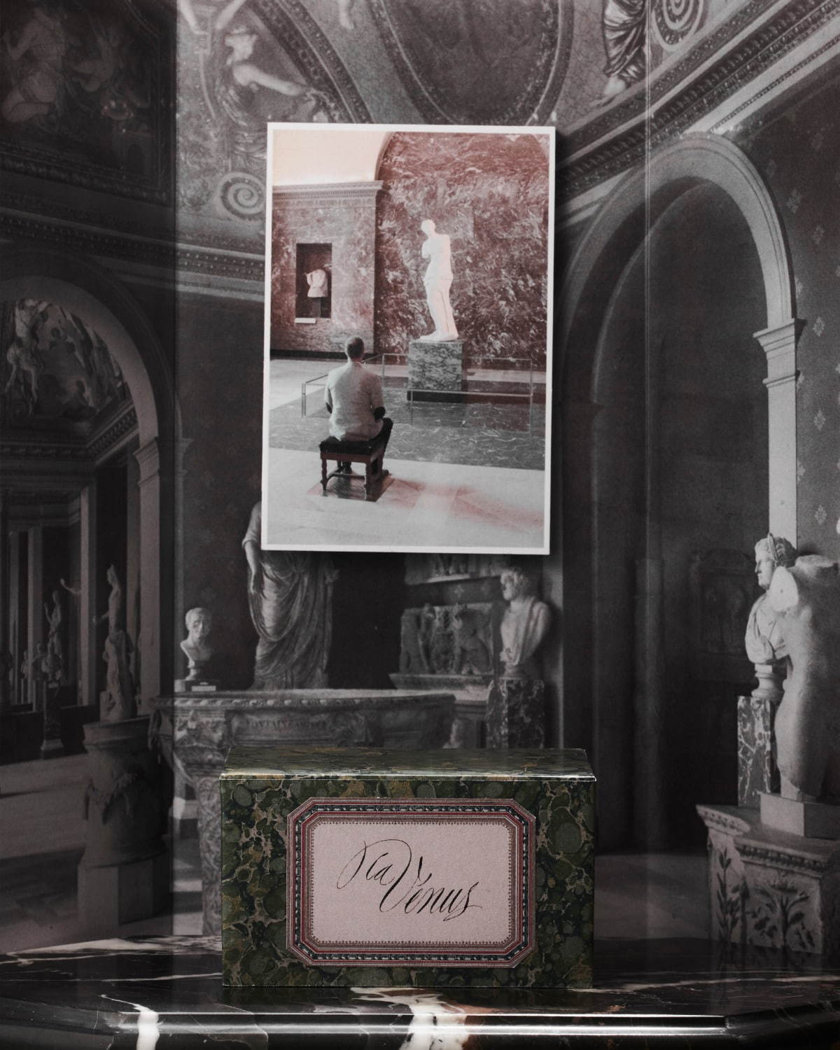 オフィシーヌ・ユニヴェルセル・ビュリー「ルーブル美術館」着想の香水