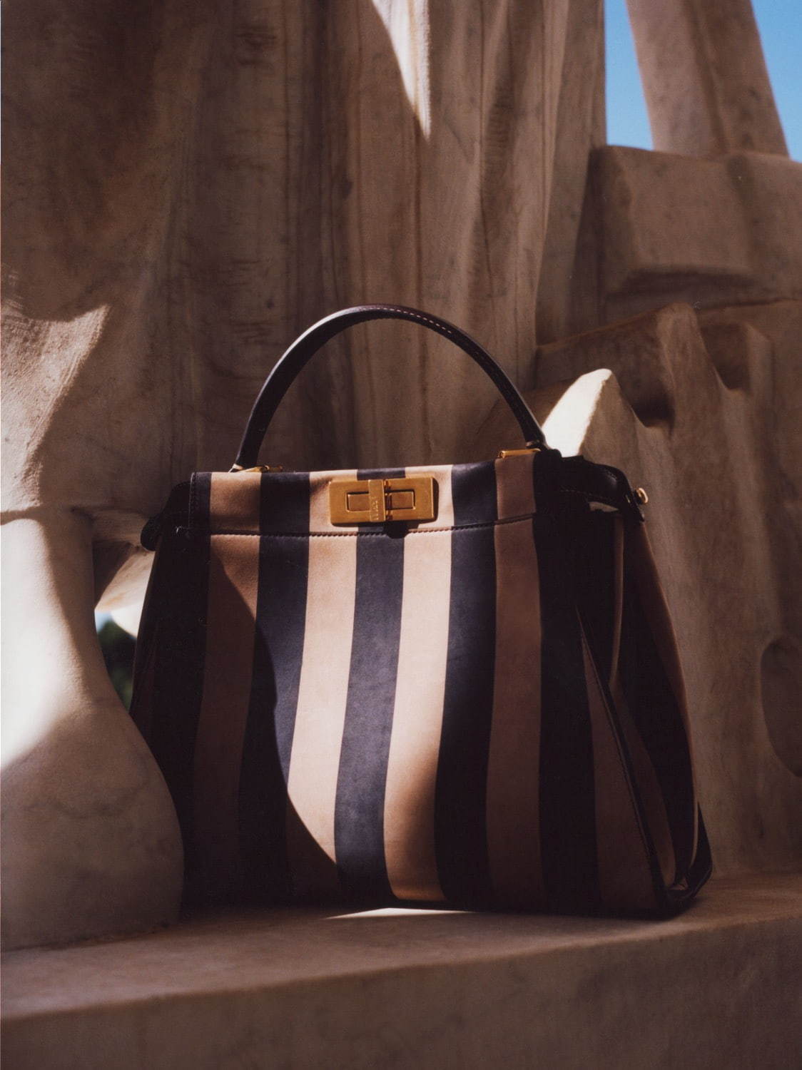 フェンディ(FENDI) ピーカブー｜写真21