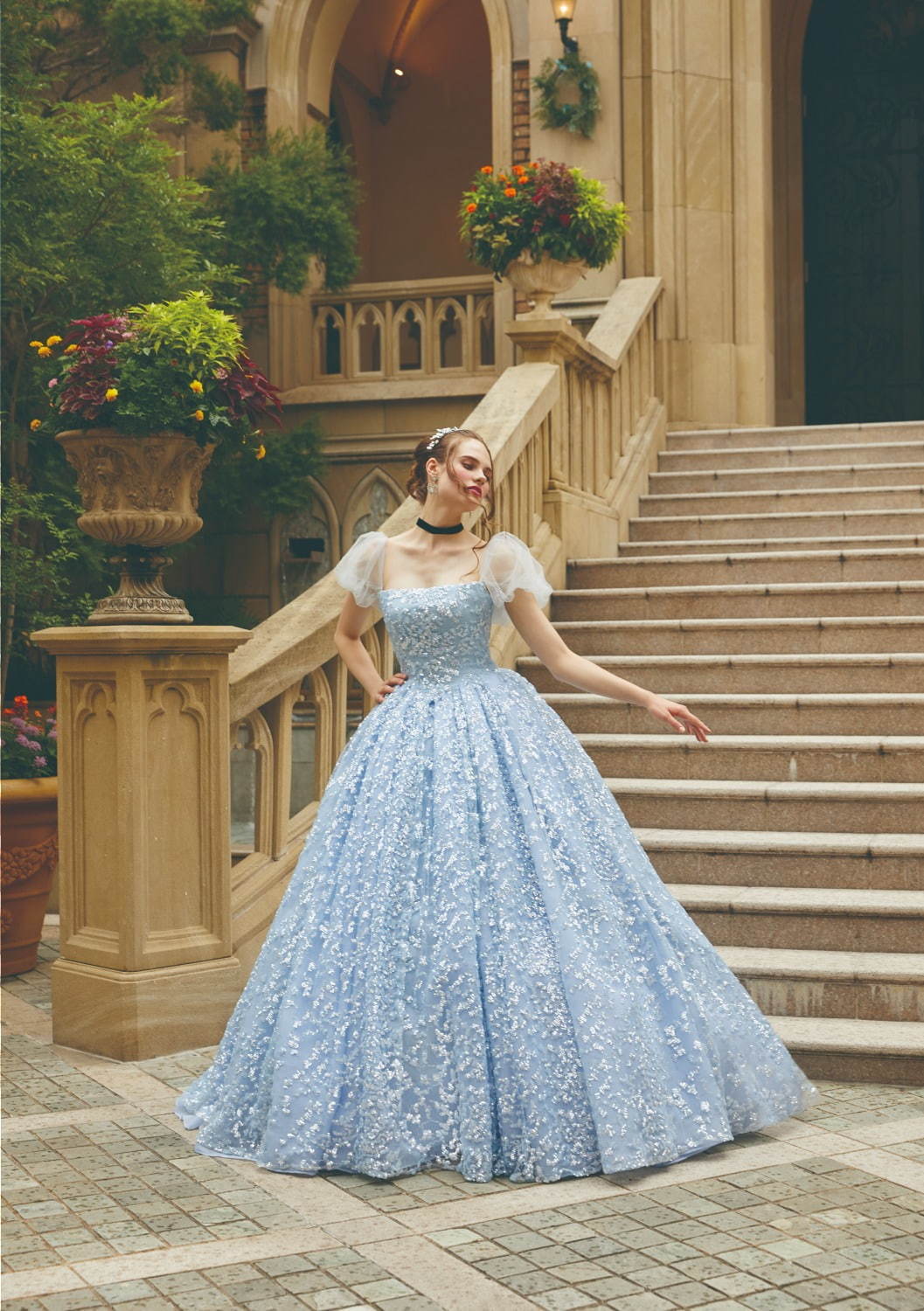 ディズニープリンセスの新作ウエディングドレス、『アナと雪の女王