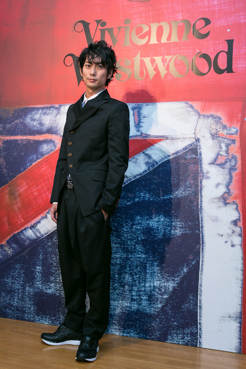 ヴィヴィアン・ウエストウッドが日本でショー、11月30日0時より発売開始の新作アクセサリーを披露｜写真67