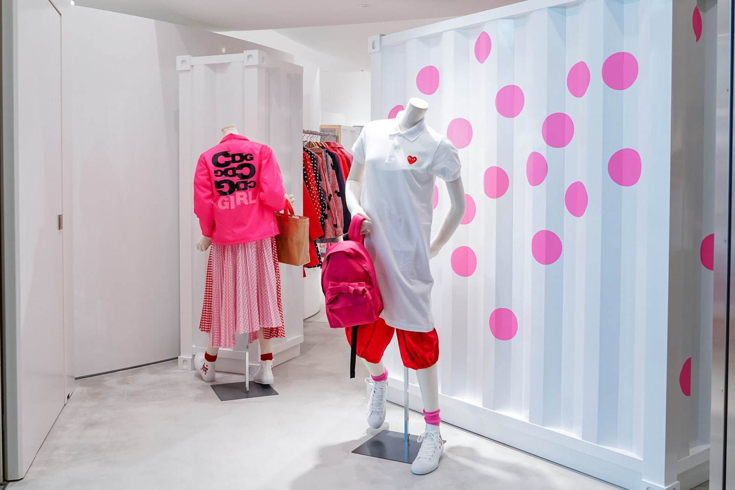 コム デ ギャルソン ガール初単独店舗が渋谷パルコに 限定ショッパーバッグやcdgとのコラボも ファッションプレス
