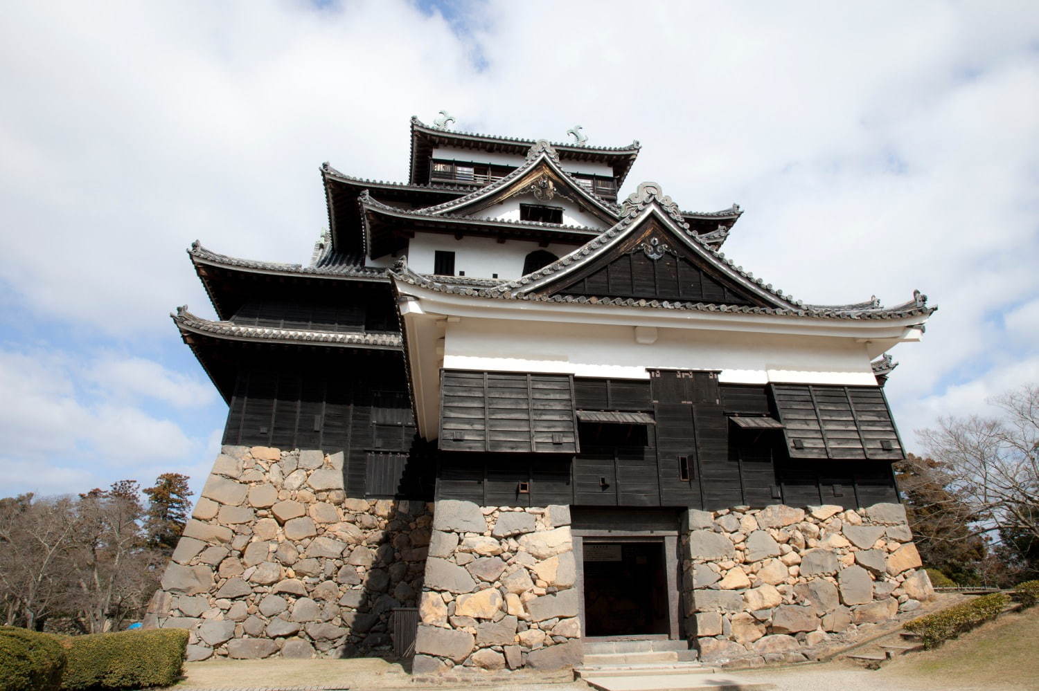 “美肌”日本一！島根「玉造温泉街」注目スポットや食べ歩きグルメ、歴史薫る街・松江の観光名所も｜写真88