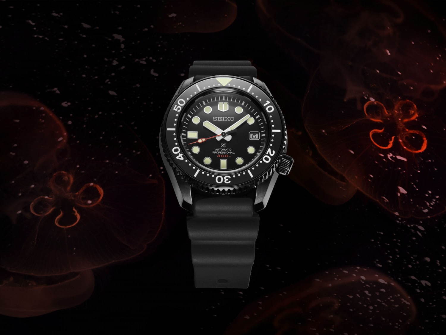 セイコー プロスペックス 夜の深海 着想の新作腕時計3型 レッドやオレンジをアクセントに ファッションプレス