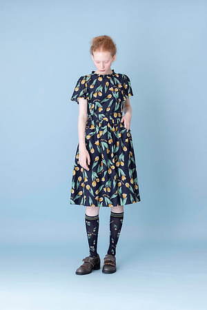 ジェーンマープル“チューリップ”柄の新作ワンピースやスカート、花刺繍の丸襟ブラウスも - ファッションプレス