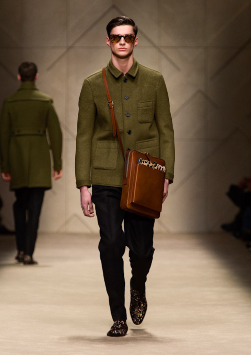 バーバリープローサム(Burberry Prorsum) 2013-14年秋冬メンズコレクション  - 写真24