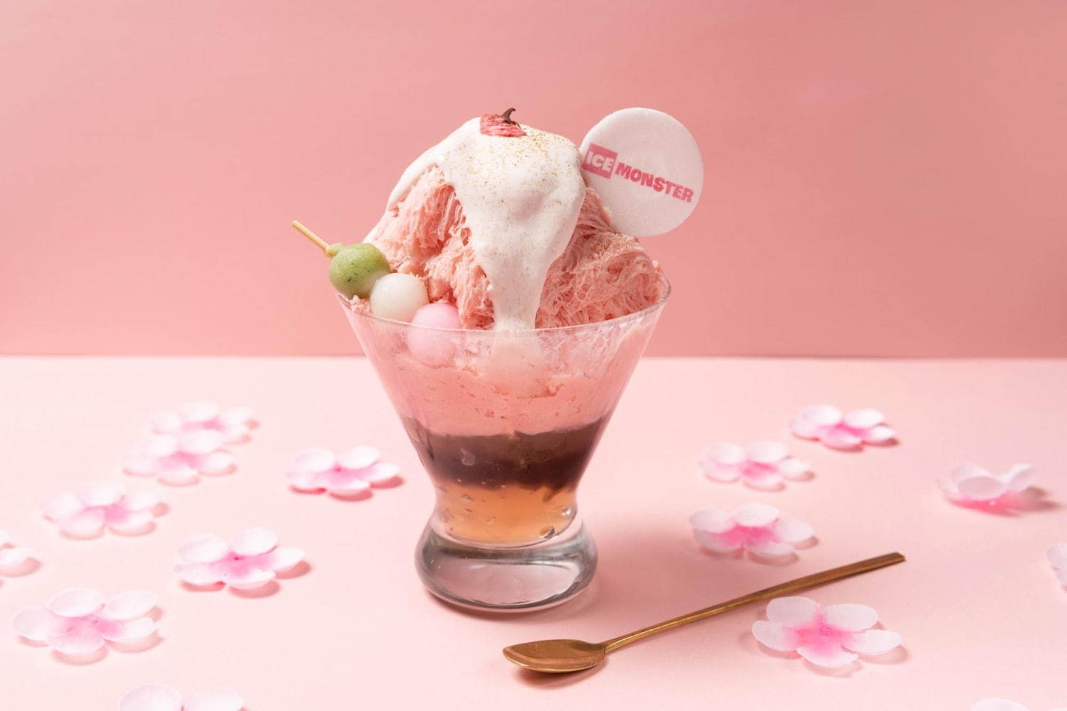 桜ミルクパフェかき氷 さくらゼリーやわらび餅 あずきを層に 大阪 名古屋のアイスモンスターで ファッションプレス
