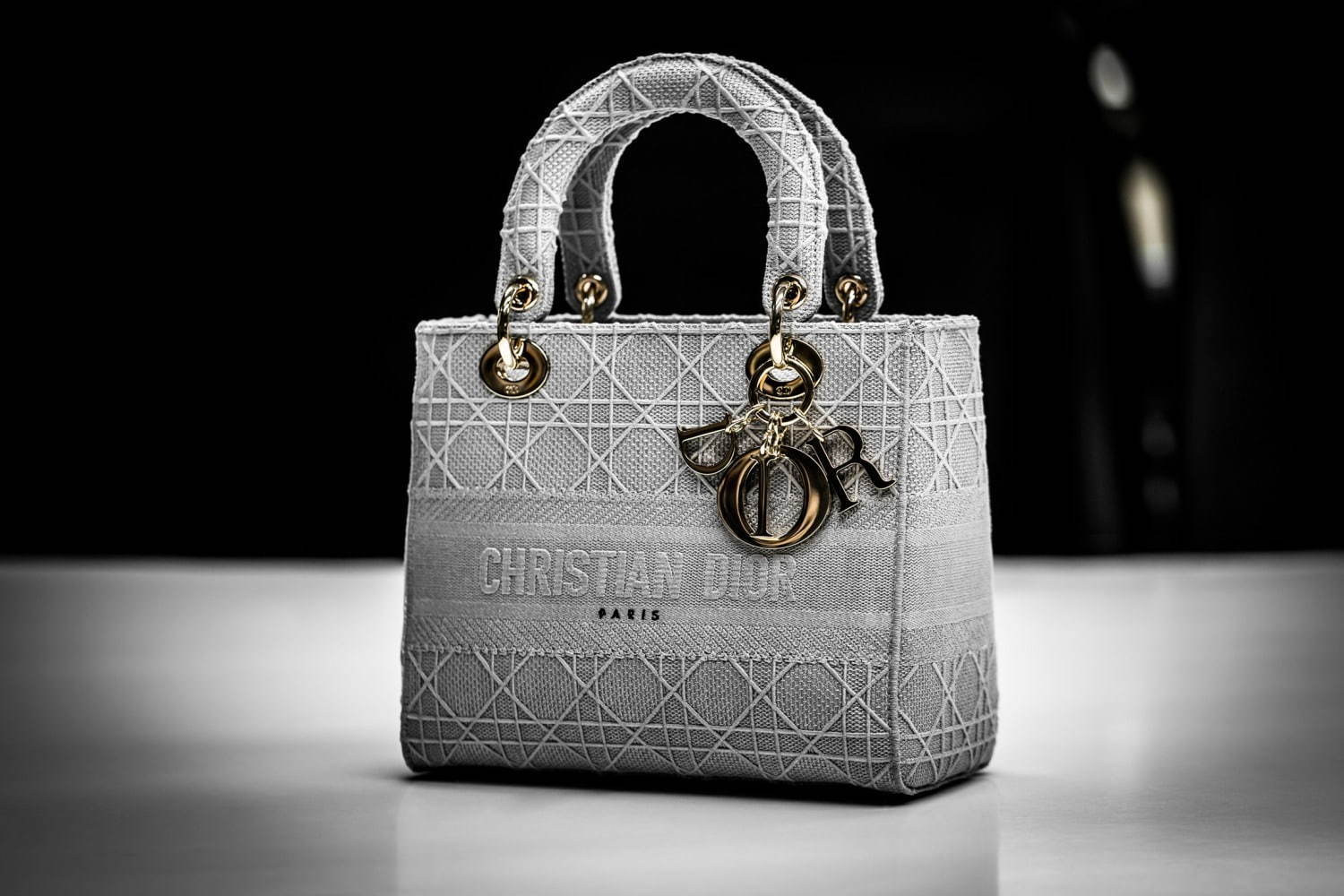クリスチャンディオール Christian Dior バッグ ハンドバッグ ショルダーバッグ カナージュ柄 ロゴチャーム キャンバス カバン レディース ベージュ