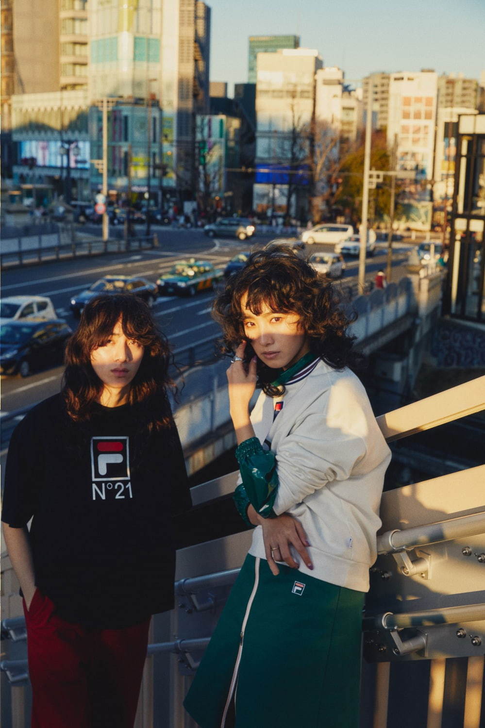 N21×フィラの日本限定アイテム - ジェンダーレス＆スポーティーなパーカやTシャツ、スニーカーも｜写真20