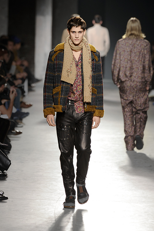 ドリス ヴァン ノッテン(DRIES VAN NOTEN) 2013-14年秋冬メンズコレクション  - 写真12