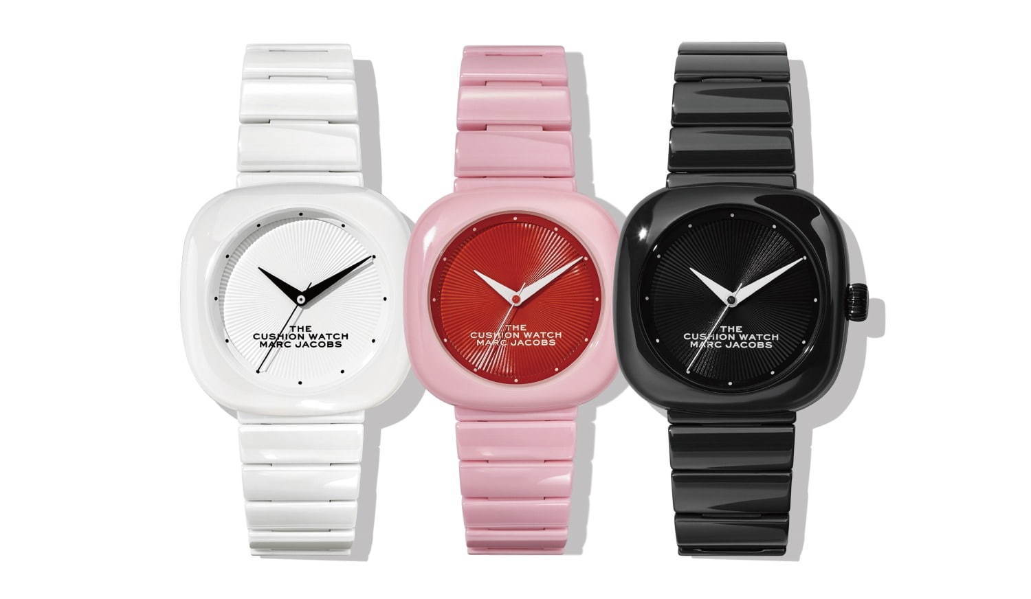 マーク ジェイコブスの新作時計 真っ赤なアップル型ペンダントウォッチやピンクの ドーナツ 腕時計 ファッションプレス