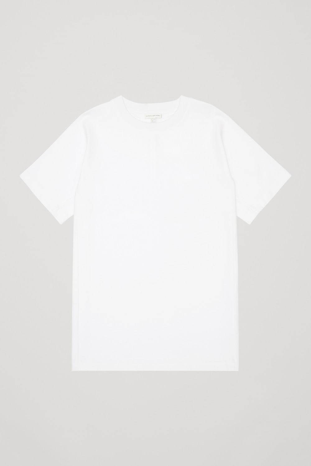 白色Tシャツ