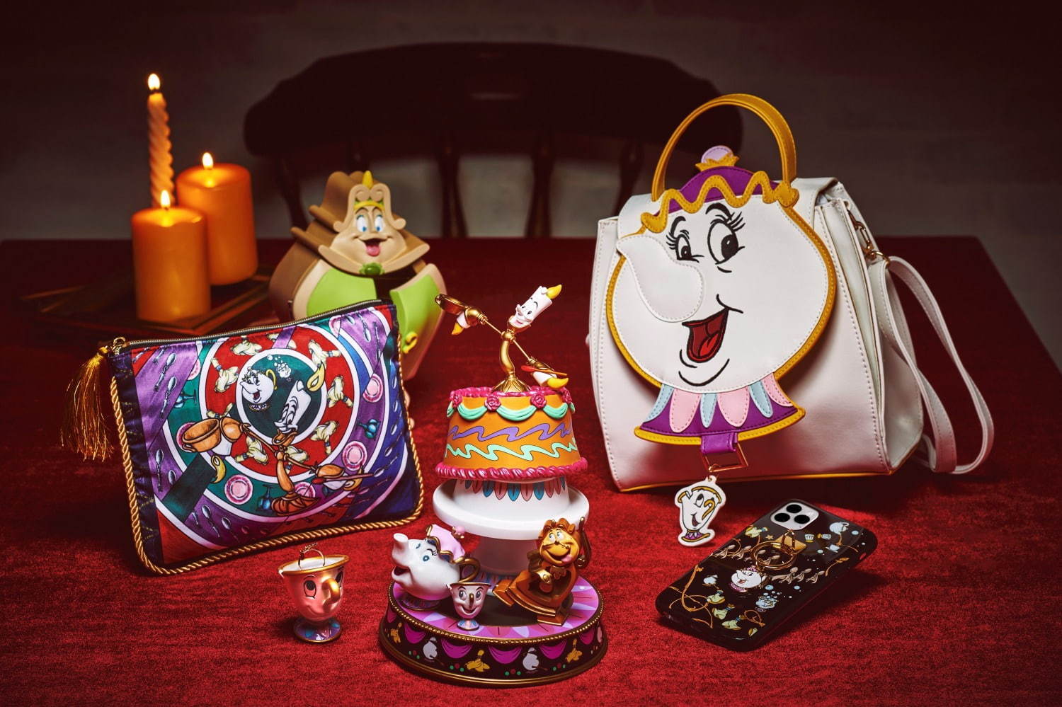 ディズニー 美女と野獣 モチーフのバッグ 小物 ポット夫人とチップのiphoneケースやバッグ ファッションプレス
