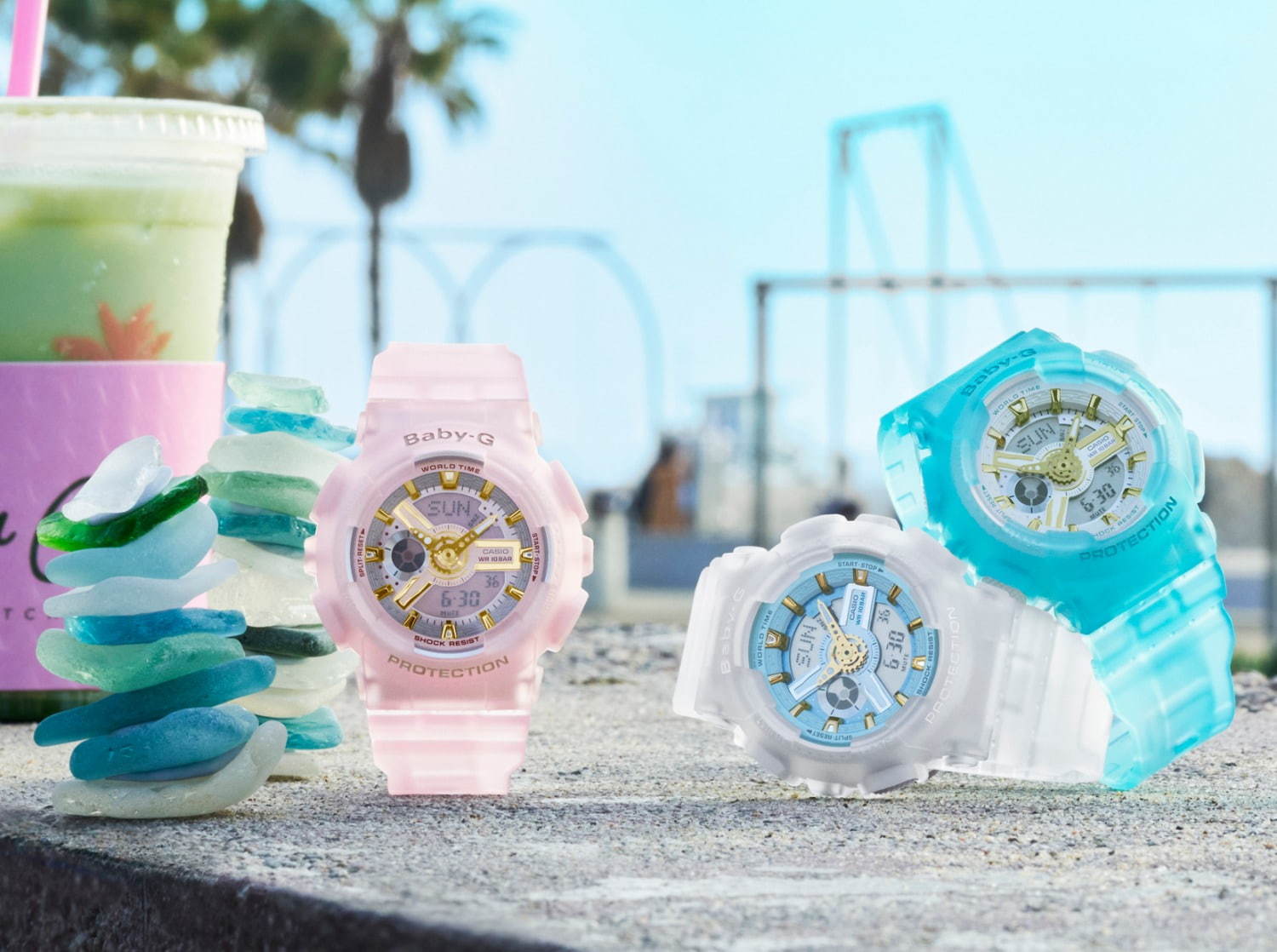 Baby Gの新作 シーグラス カラーズ 浜辺の宝石 シーグラス を表現したスケルトン素材の腕時計 ファッションプレス