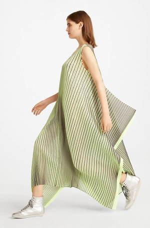 イッセイミヤケ FETE 素敵な春らしいグリーン系のドレスパンツパンツ