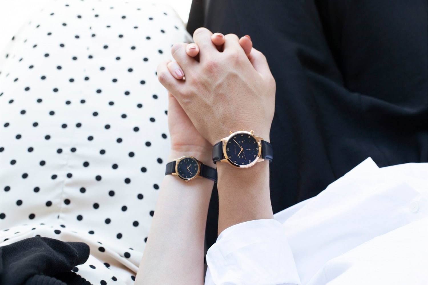 アニエスベー 手書き数字 の マルチェロ にミルクティー色腕時計 上品ペアウォッチ チックタック限定 ファッションプレス